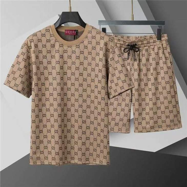 Picture of Gucci Shirt Pant Suits _SKUGucciM-3XL8qx8321826